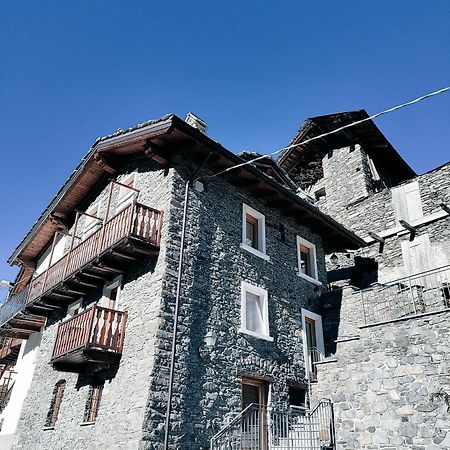 Апартаменти La Guida E L'Architetto Сен-Ремі-ан-Босс Екстер'єр фото