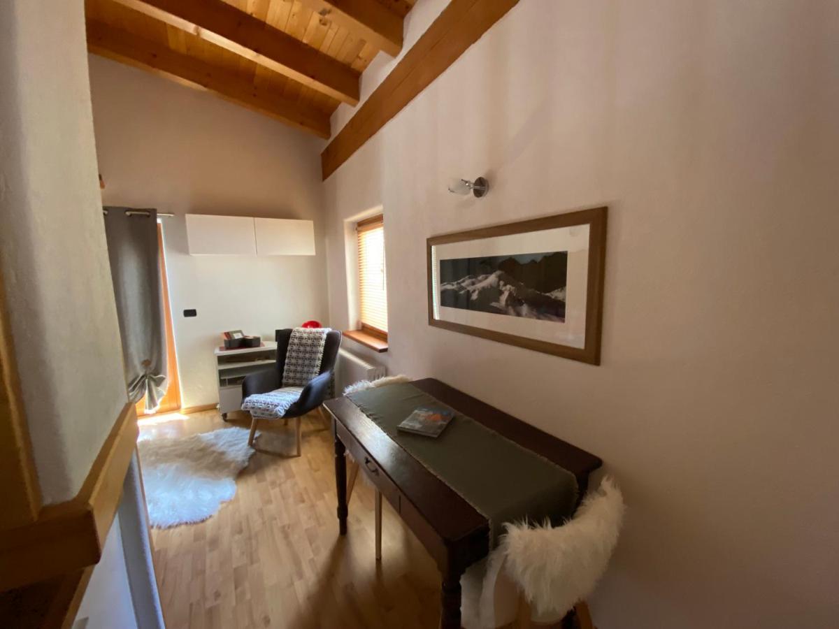 Апартаменти La Guida E L'Architetto Сен-Ремі-ан-Босс Екстер'єр фото